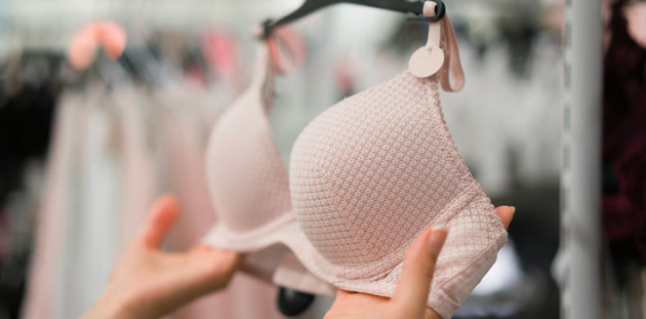 Did you know you should replace your bras THIS often? We had no idea!